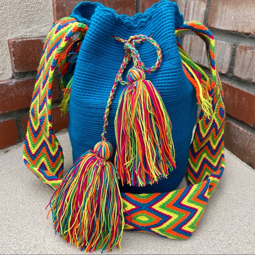 RIO WAYUU Columbia Handmade Mochila Boho Bucket Tassel Crossbody/Shoulder Bag